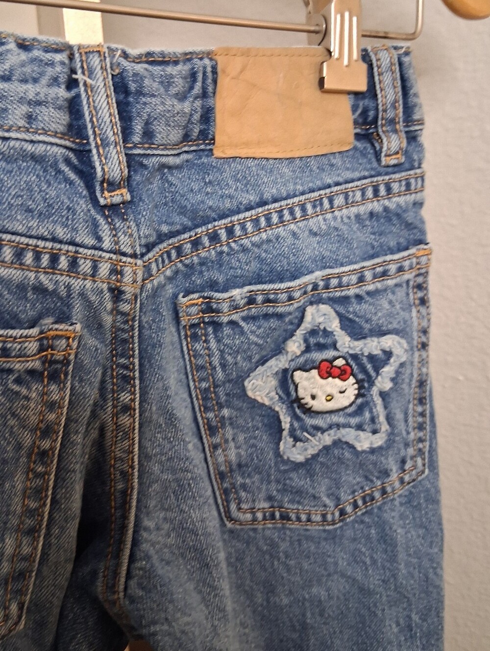 Zara X Hello Kitty Jeans 8-9 Yrs